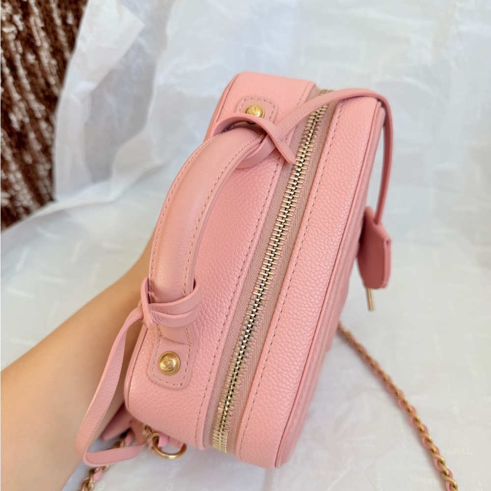 Chanel Pink vanity case bag with handle Handbag - Picture 3 of 11